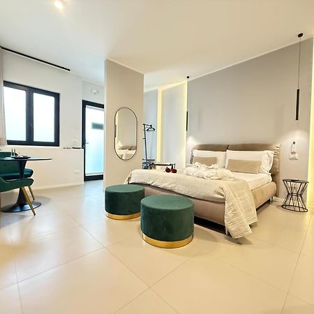 Luxury Apartment - Suite Cavour Bari Zewnętrze zdjęcie