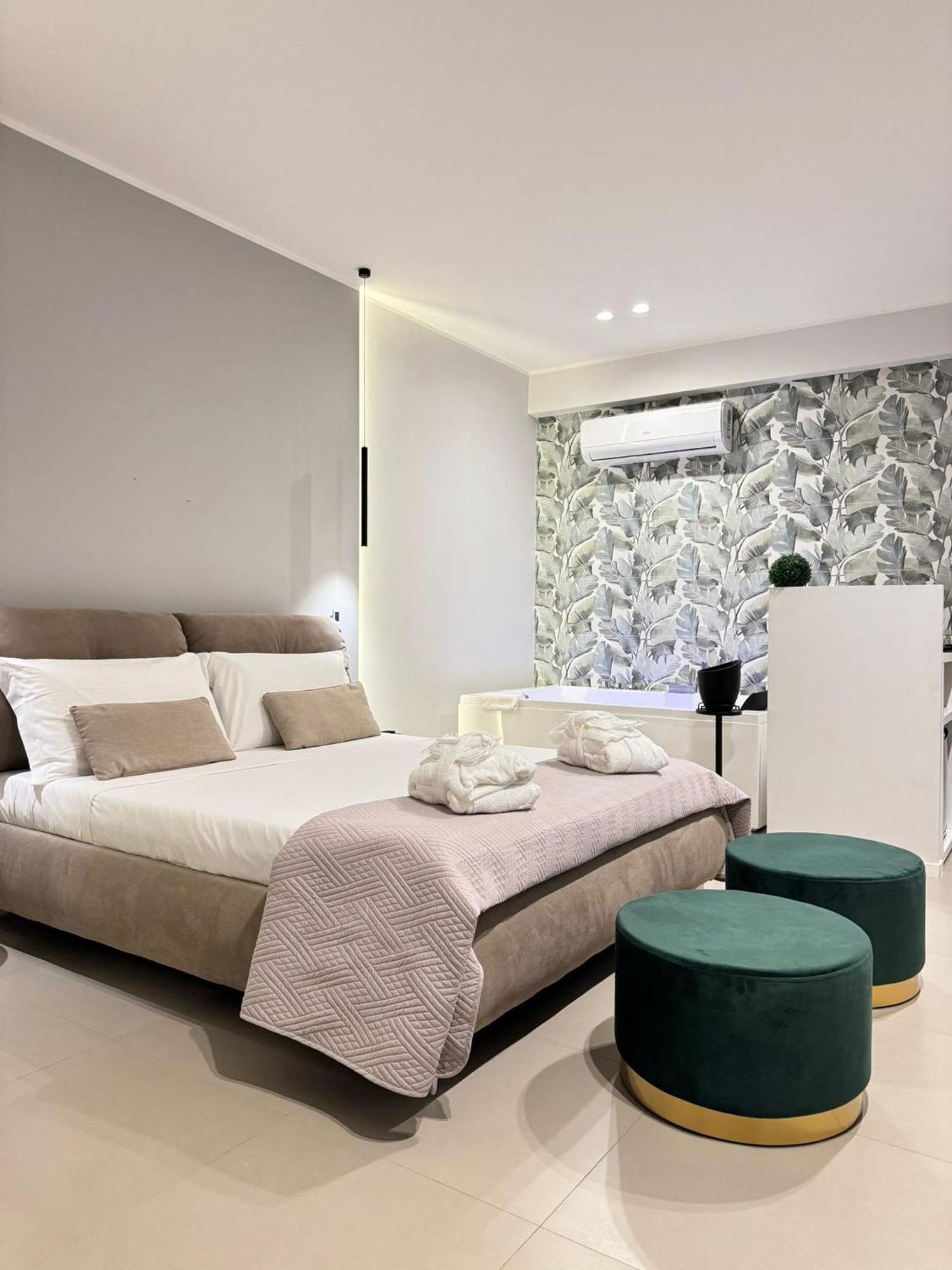 Luxury Apartment - Suite Cavour Bari Zewnętrze zdjęcie